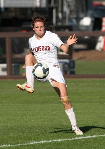 Stanford-Cal Womens soccer-051.JPG - 2009 NCAA Women's Soccer, Cal at Stanford.